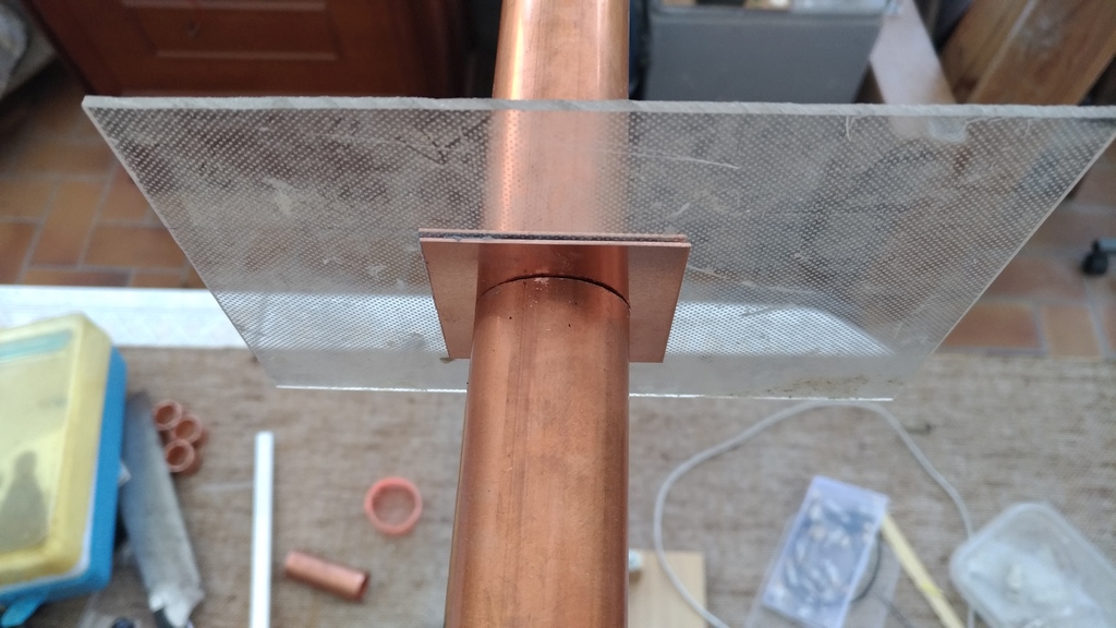 image du montage � blanc des
                                �l�ments de la capacit� 1